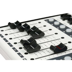มิกดิจิตอล Proel DIGIPAD8 Digital Mixer with Motorized Faders - Image 3